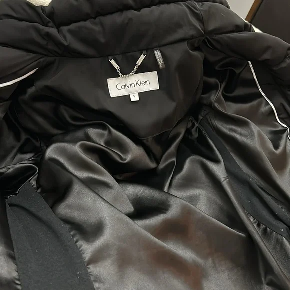 CALVIN KLEIN - Picture 6 of 8